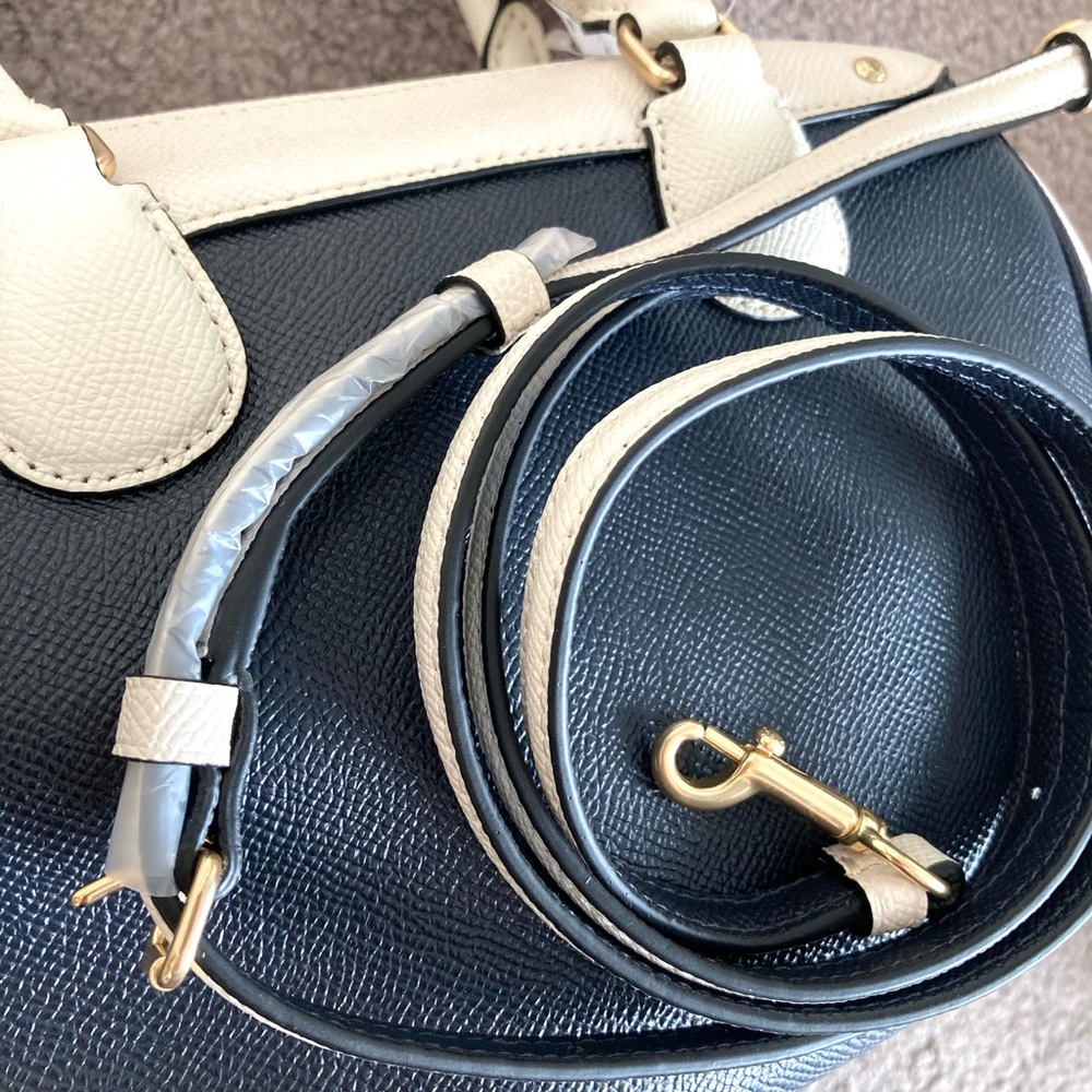 Coatch Satchel Bag_NWT - Picture 4 of 7